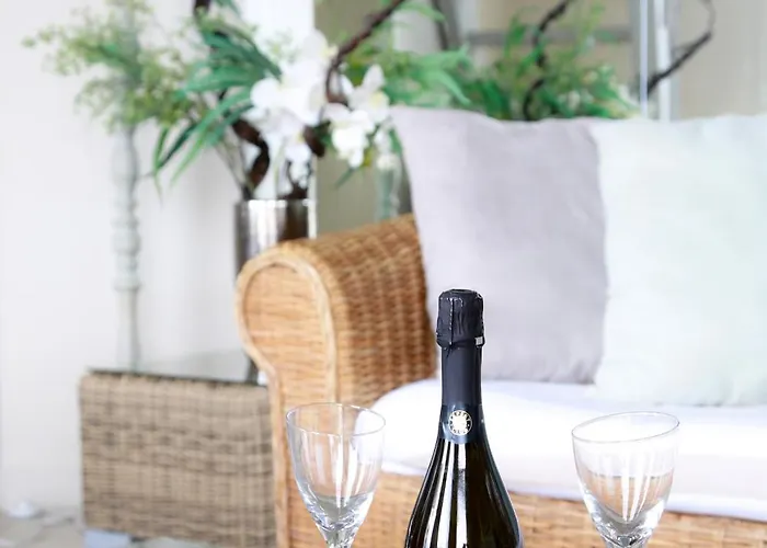 Duplex Climatise Avec Terrasse Vue Au Pied De La Апартаменты *
