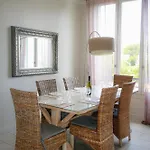 Duplex Climatise Avec Terrasse Vue Au Pied De La