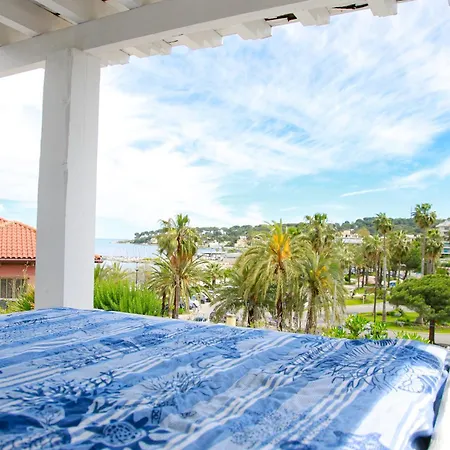Apartament Duplex Climatise Avec Terrasse Vue Au Pied De La