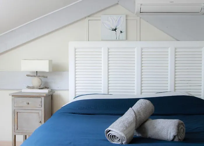 Duplex Climatise Avec Terrasse Vue Au Pied De La 公寓 *